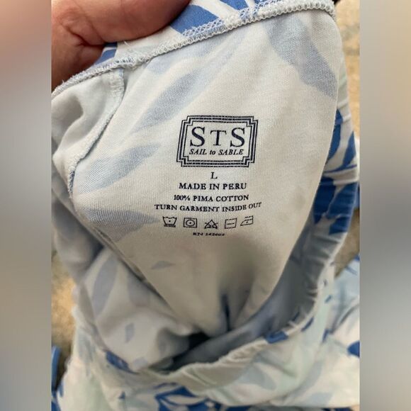 Sail to Sable Adult Pajamas Leaf Print - Picture 3 of 4